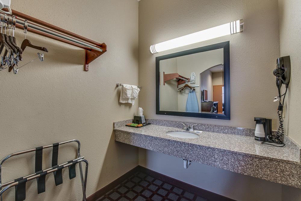 Executive Inn & Suites Cushing المظهر الخارجي الصورة