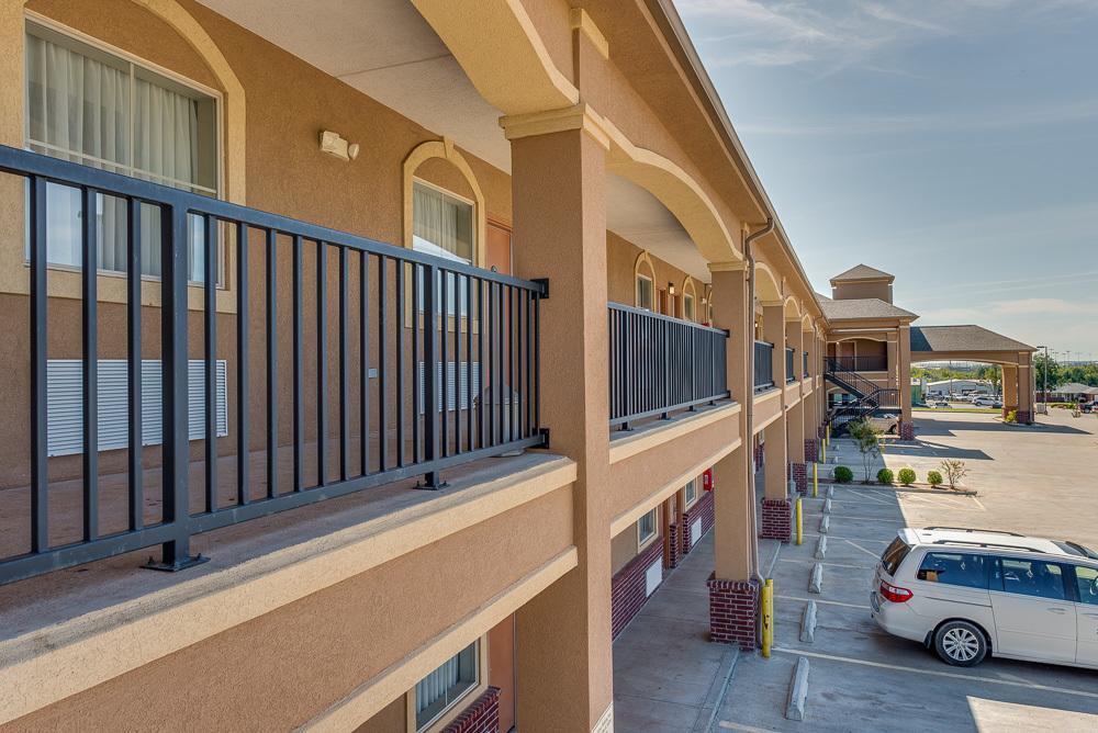 Executive Inn & Suites Cushing المظهر الخارجي الصورة